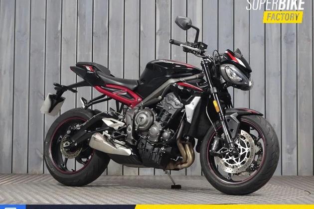 TRIUMPH STREET TRIPLE 765 R