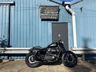 HARLEY-DAVIDSON SPORTSTER 1200 