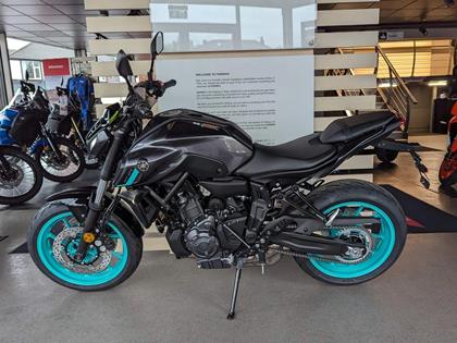 YAMAHA MT-07