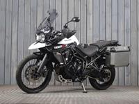 TRIUMPH TIGER 800