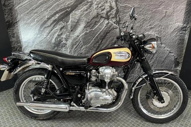 KAWASAKI W650