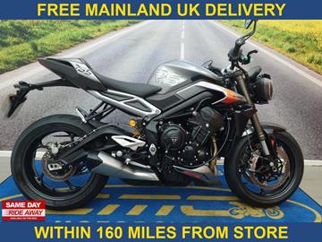 TRIUMPH STREET TRIPLE 765 RS