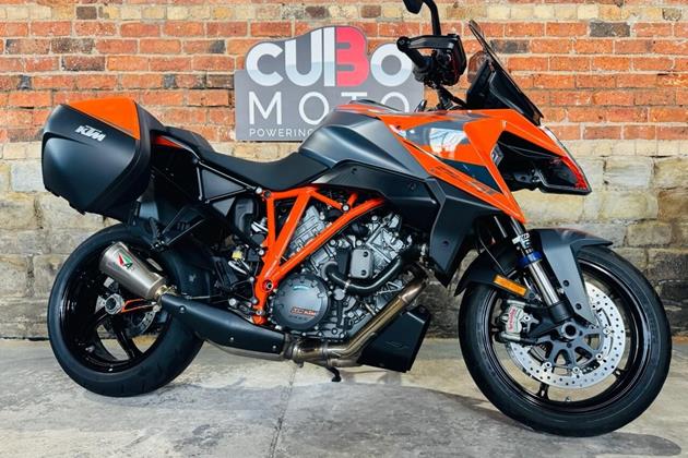 KTM 1290 SUPERDUKE GT