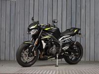 TRIUMPH STREET TRIPLE 765 RS