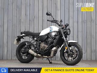 YAMAHA XSR700 