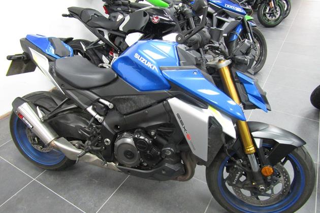 SUZUKI GSX-S1000