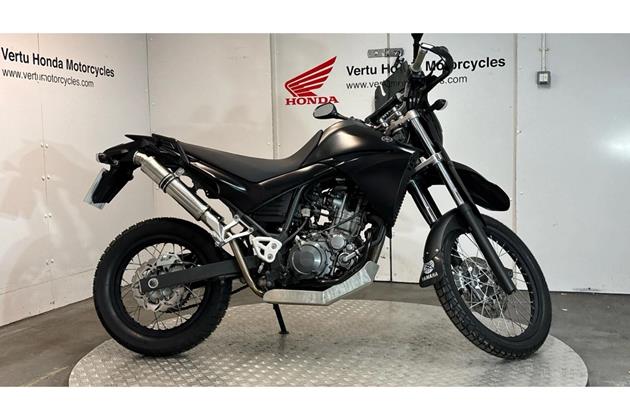 YAMAHA XT660R