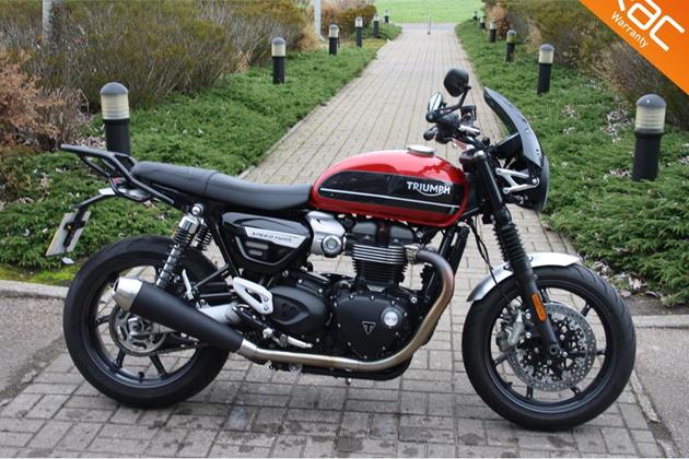 TRIUMPH SPEED TWIN 1200