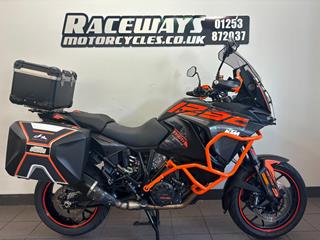 KTM 1290 SUPER ADVENTURE S 