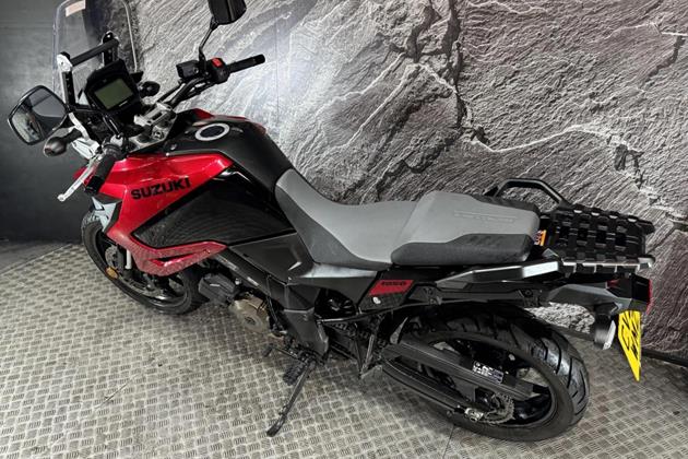 SUZUKI DL1050 V-STROM