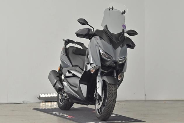 YAMAHA XMAX 300