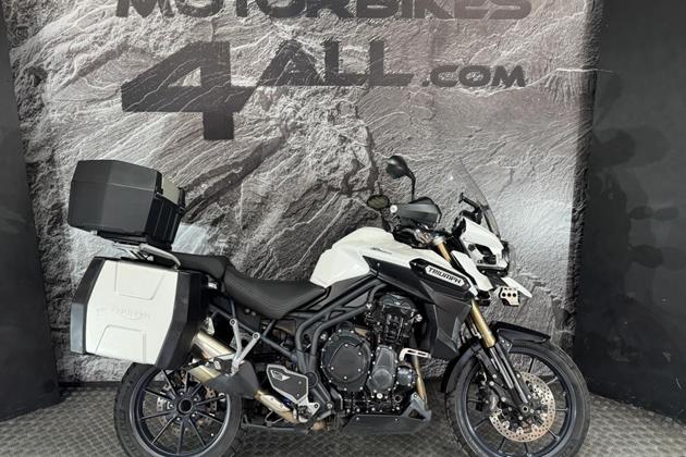 TRIUMPH TIGER 1200 EXPLORER