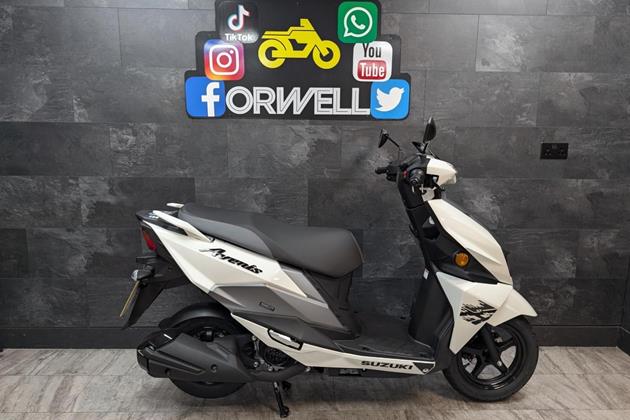 SUZUKI AVENIS 125