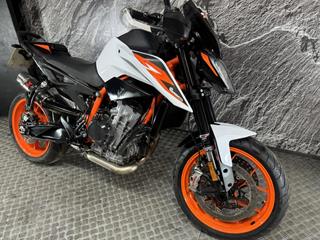 KTM 890 DUKE R 