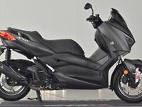 YAMAHA XMAX 125