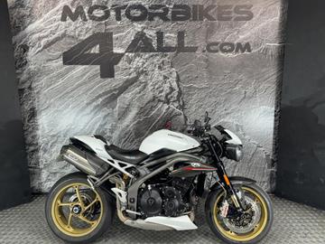 TRIUMPH SPEED TRIPLE 1050 RS