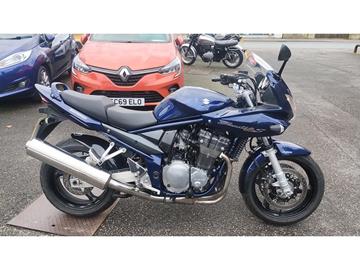 SUZUKI GSF1200S BANDIT