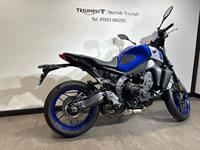 YAMAHA MT-09