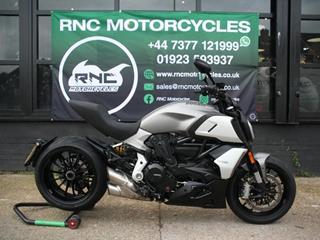 DUCATI DIAVEL 