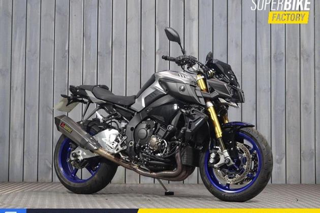 YAMAHA MT-10