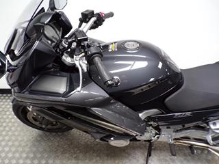 YAMAHA FJR1300 