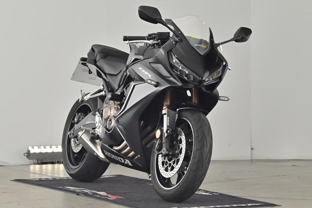 HONDA CBR650R