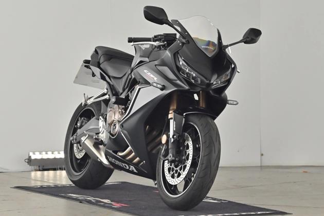 HONDA CBR650R