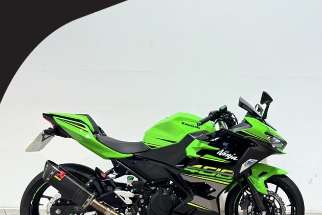 KAWASAKI NINJA 400