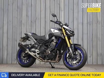 YAMAHA MT-09