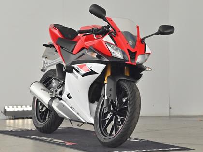 YAMAHA R125