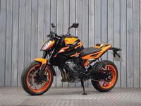 KTM 890 DUKE