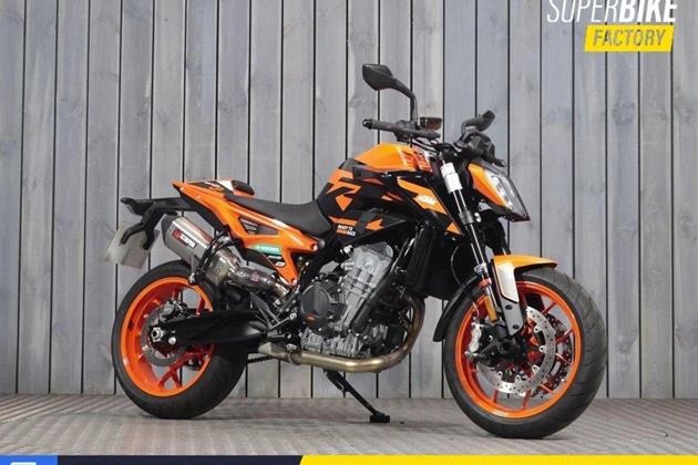 KTM 890 DUKE