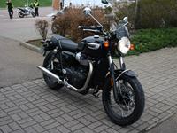 TRIUMPH BONNEVILLE T100