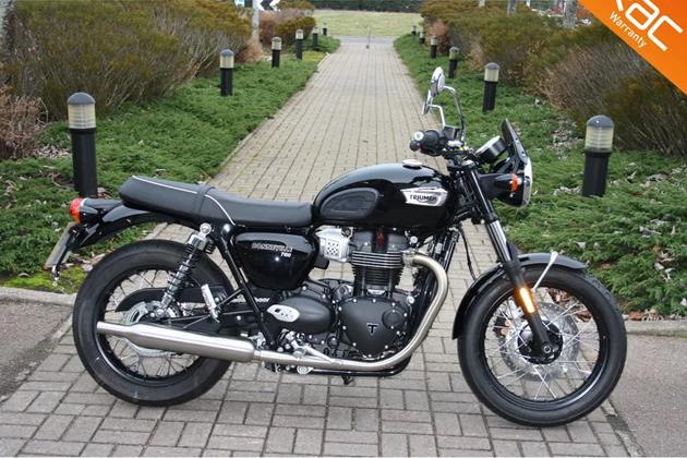 TRIUMPH BONNEVILLE T100