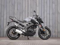 YAMAHA MT-125