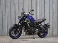 YAMAHA MT-09