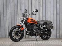 DUCATI SCRAMBLER 400