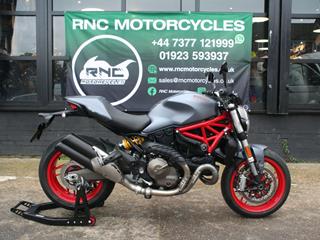 DUCATI MONSTER 821 