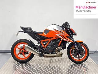 KTM 1290 SUPERDUKE R EVO 