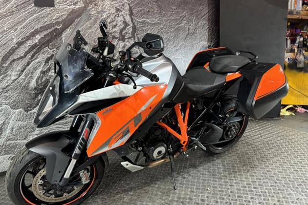 KTM 1290 SUPERDUKE GT