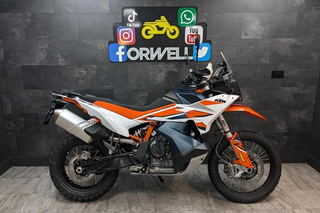 KTM 890 ADVENTURE R