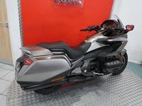 HONDA GL1800 GOLDWING