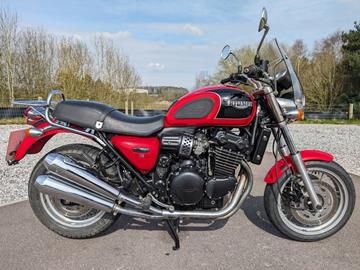 TRIUMPH THUNDERBIRD SPORT