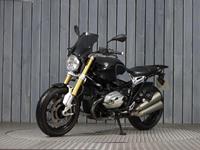 BMW R NINE T