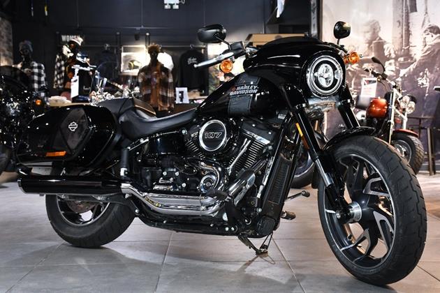 HARLEY-DAVIDSON SPORT GLIDE