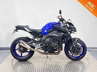 YAMAHA MT-10 