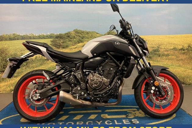 YAMAHA MT-07