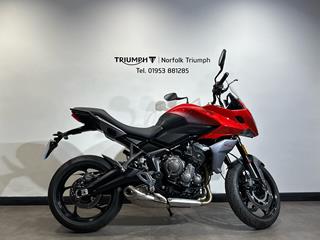 TRIUMPH TIGER 1050 