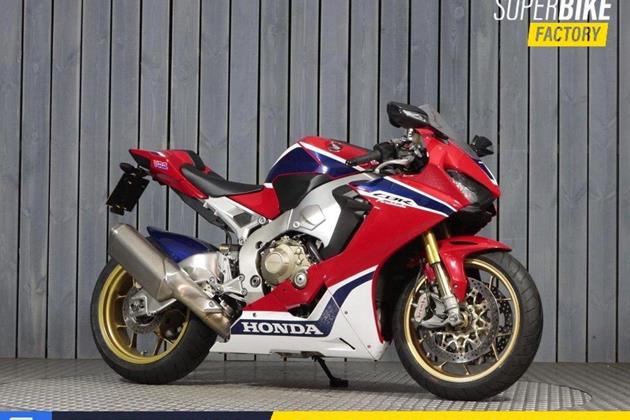 HONDA CBR1000RR FIREBLADE