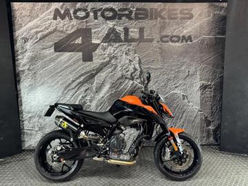 KTM 890 DUKE